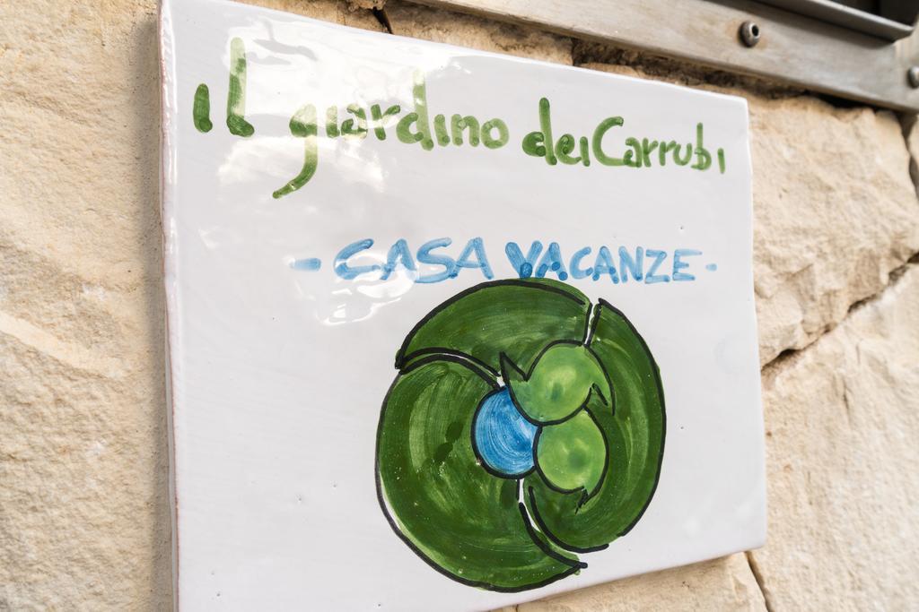 הוילה דונלוקאטה Il Giardino Dei Carrubi מראה חיצוני תמונה